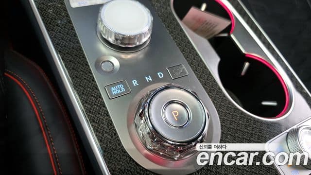 Genesis GV80 купе, 2024 9