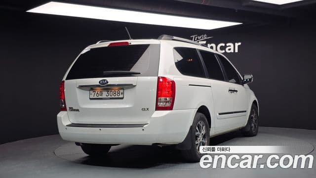 Kia Carnival R топовая версия, 2013 2