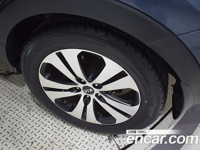 Kia Sportage R дизель 4WD Limited, 2012 6