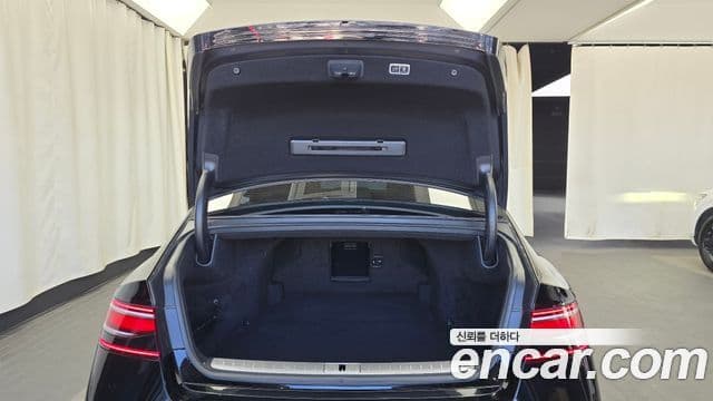 Genesis G90 (RS4) бензин 3.5 турбо AWD, 2024 20