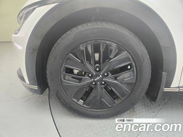 Kia EV6 Earth, 2023 все фото