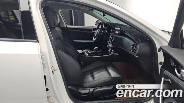 Kia 스팅어 마이스터 Platinum, 2021 11