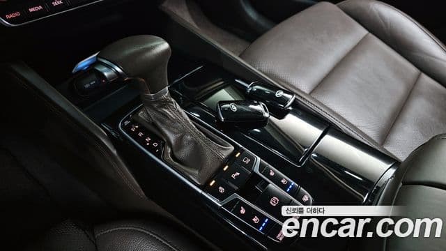 Kia All New K7 2.4 GDI Limited, 2017 9