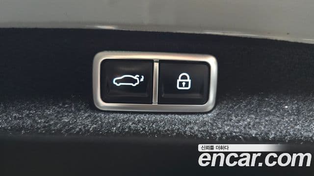 Hyundai Grandeur (GN7) люксовая версия, 2023 20