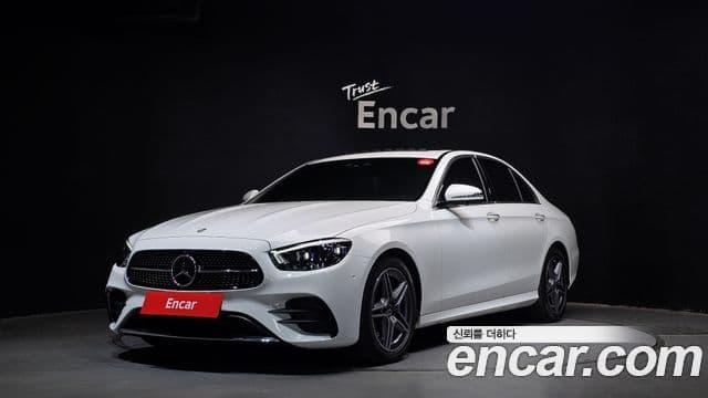 Mercedes-Benz E-класс W213 AMG Line, 2023 1