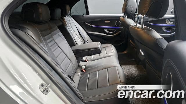 Mercedes-Benz E-класс W213 AMG Line, 2023 12