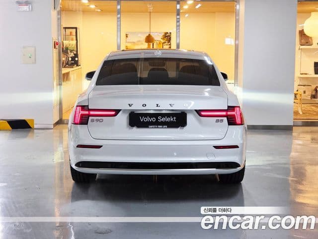 Volvo S90 B5 Ultra Bright, 2026 4