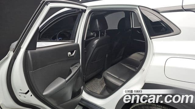 Hyundai Kona Premium, 2018 12