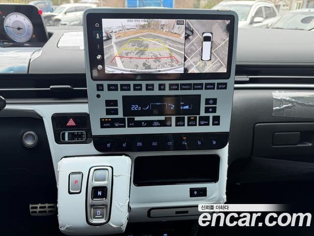 Hyundai Staria Inspiration, 2025 9