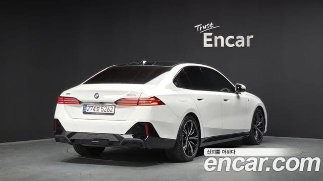BMW 5시리즈 (G60) 530i xDrive M Sport, 2024 2