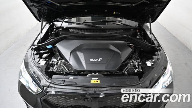 BMW iX2 (U10) eDrive 20 M Sport, 2024 6