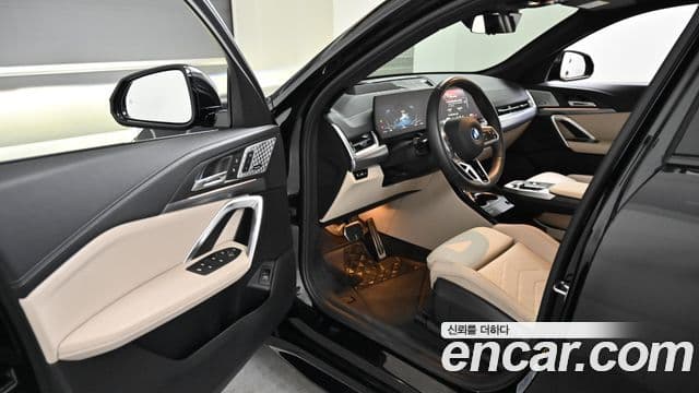 BMW iX2 (U10) eDrive 20 M Sport, 2024 11