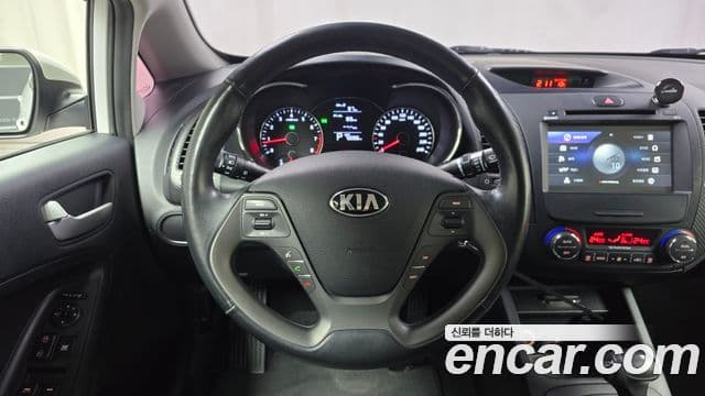 Kia K3 Luxury, 2013 13