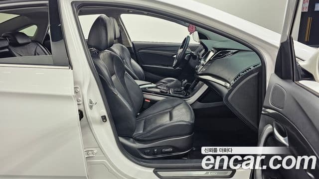 Hyundai i40 살룬 D Spec, 2014 10