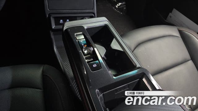 KG모빌리티(SsangYong) Actyon 2세대 S7, 2025 9