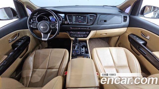Kia All New Carnival President, 2016 7