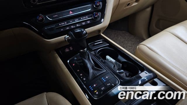 Kia All New Carnival President, 2016 9