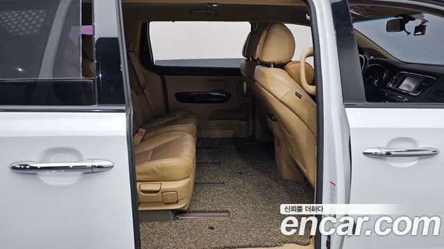 Kia All New Carnival President, 2016 12