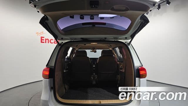 Kia All New Carnival President, 2016 20