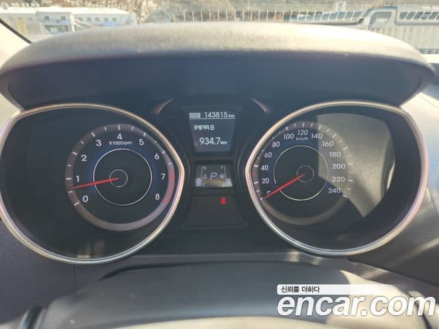 Hyundai Avante MD M16 GDI Blue Saver, 2012 10