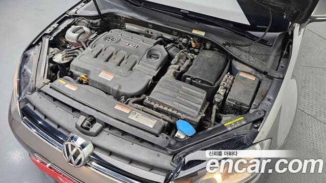 Volkswagen Гольф 7세대, 2015 6