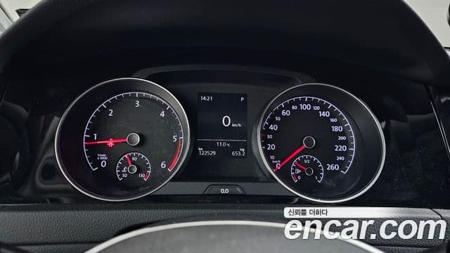 Volkswagen Гольф 7세대, 2015 8