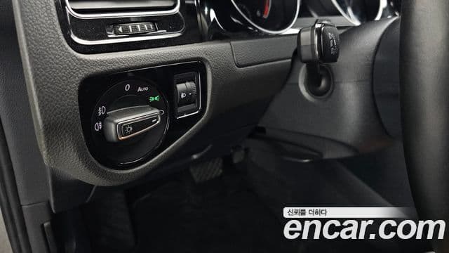 Volkswagen Гольф 7세대, 2015 18