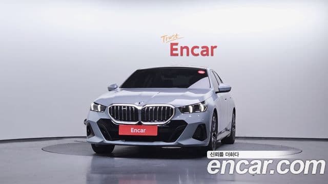 BMW 5시리즈 (G60) 520i M Sport, 2025 3
