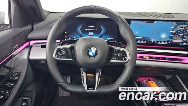 BMW 5시리즈 (G60) 520i M Sport, 2025 13