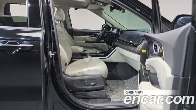 Kia Carnival 4세대 Signature, 2023 11