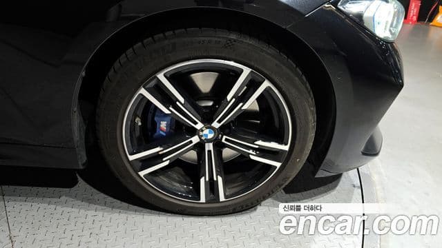 BMW 3시리즈 (G20) 320i M Sport, 2025 все фото