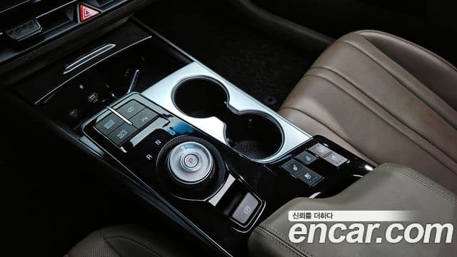 Kia K8 гибрид Noblesse, 2023 9