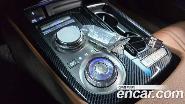 Genesis G80 (RG3) бензин 2.5 турбо AWD, 2023 9