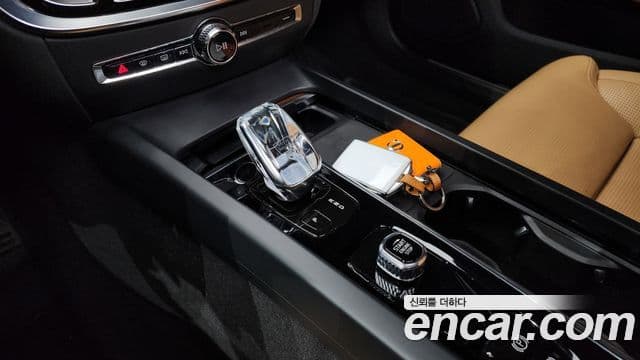 Volvo S60 3세대 B5 Inscription, 2022 9