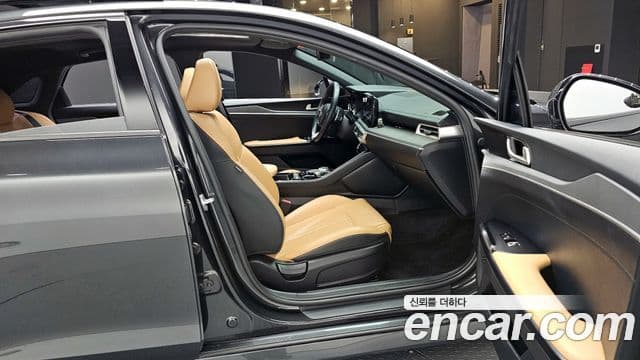 Kia K5 3세대 Prestige, 2021 11