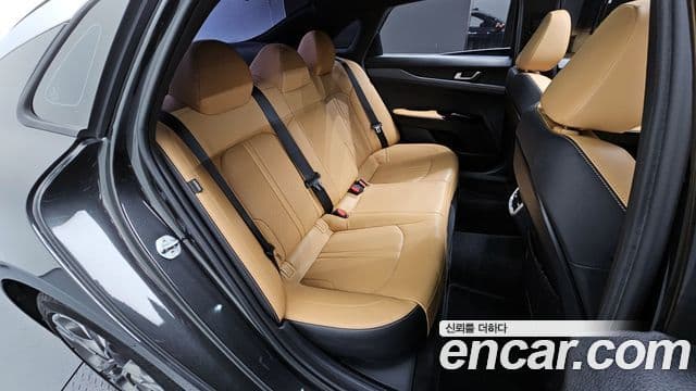 Kia K5 3세대 Prestige, 2021 12