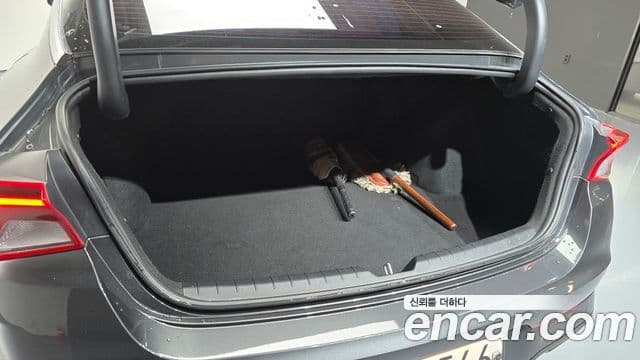 Kia K5 3세대 Prestige, 2021 20