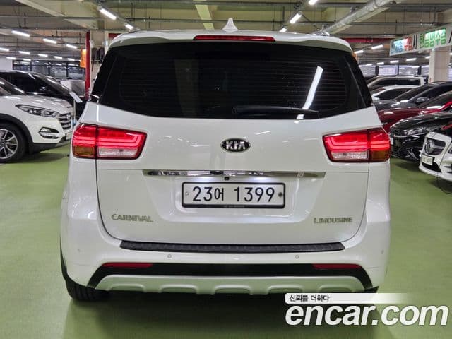 Kia All New Carnival VIP, 2016 7