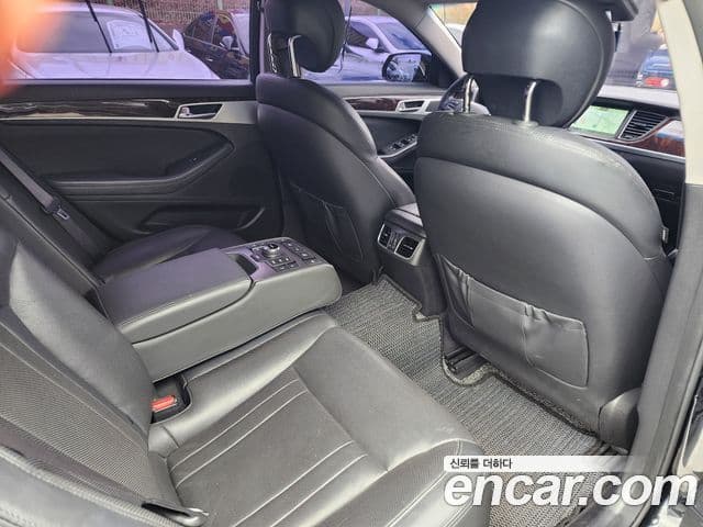 Hyundai Genesis DH Modern, 2016 12
