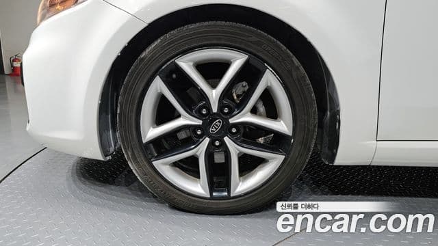 Kia Forte купе Prestige, 2011 все фото