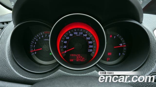 Kia Forte купе Prestige, 2011 8