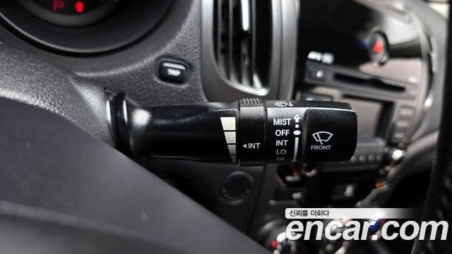 Kia Forte купе Prestige, 2011 17