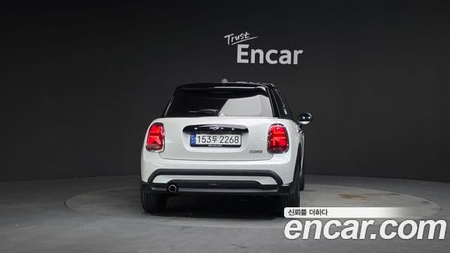 Mini Cooper 3세대, 2023 4