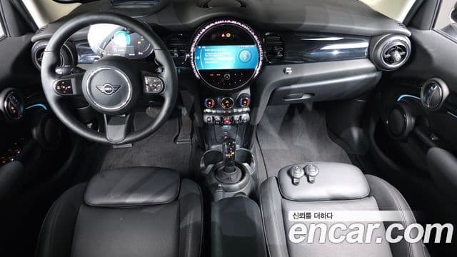 Mini Cooper 3세대, 2023 7