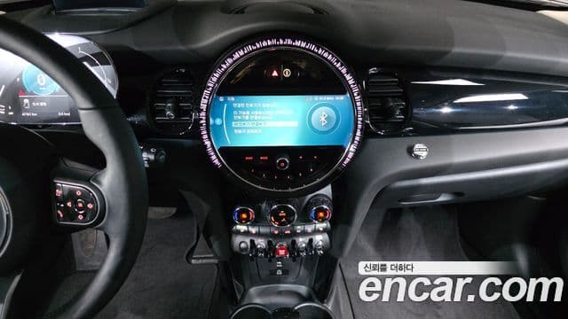 Mini Cooper 3세대, 2023 15