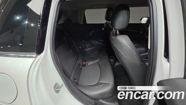 Mini Cooper 3세대, 2023 19