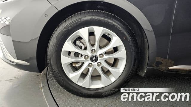 Kia K8 Noblesse, 2022 все фото