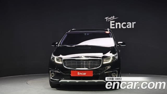 Kia All New Carnival Noblesse, 2017 3