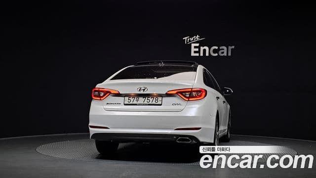 Hyundai LF Sonata 2.0 Smart, 2015 4