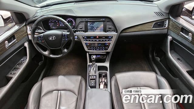 Hyundai LF Sonata 2.0 Smart, 2015 7